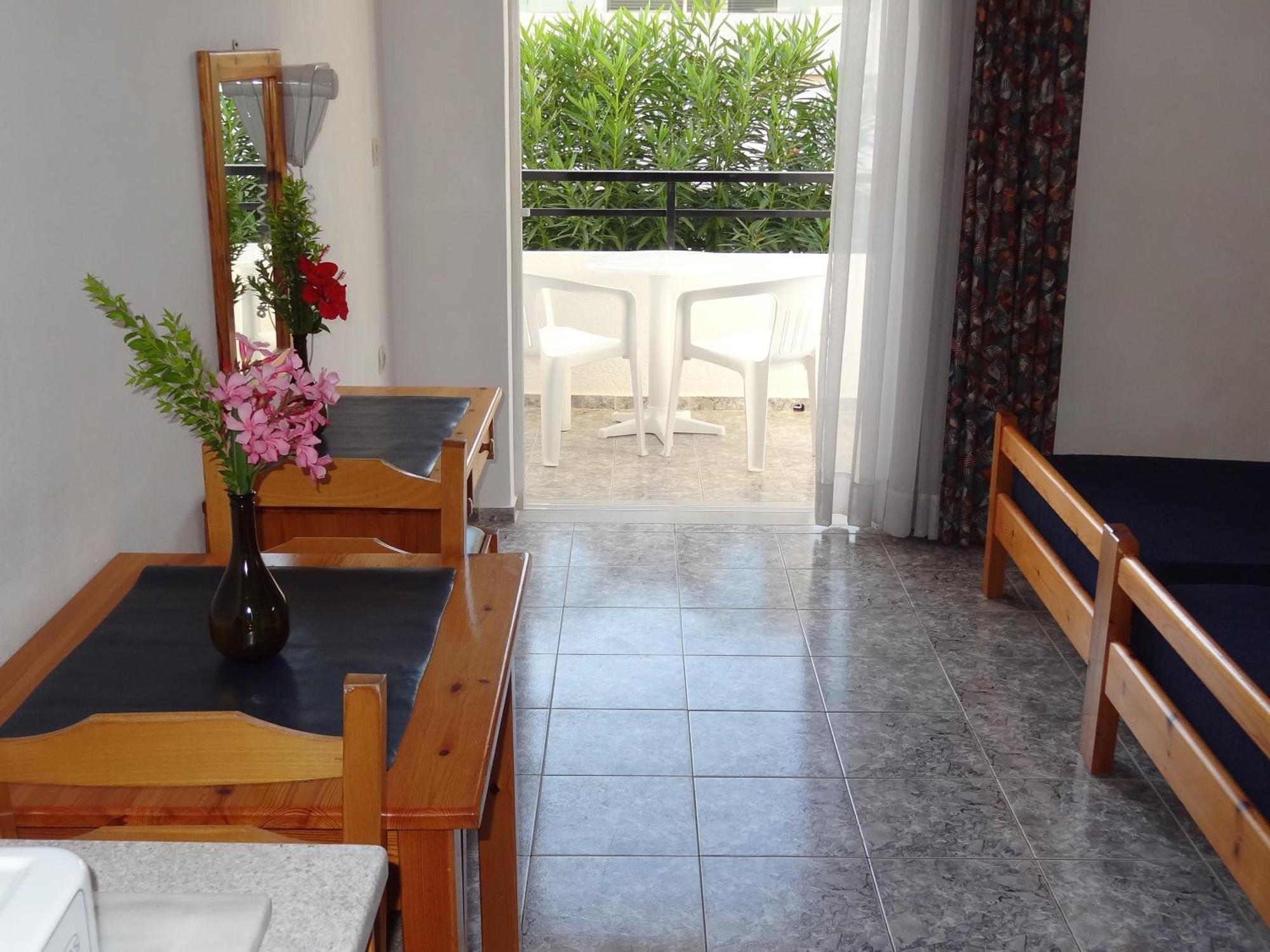 Michalis Studios & Apartments Kos Town Exterior photo